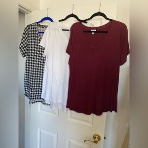 3 Slightly worn 2XLLuLaRoe Christy T